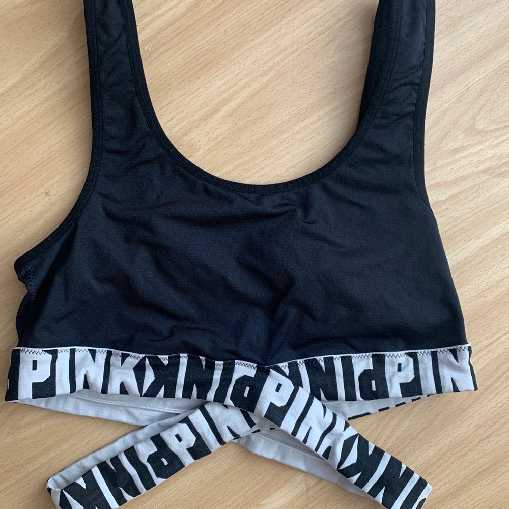 Victoria’s Secret PINK sports bra size Large
